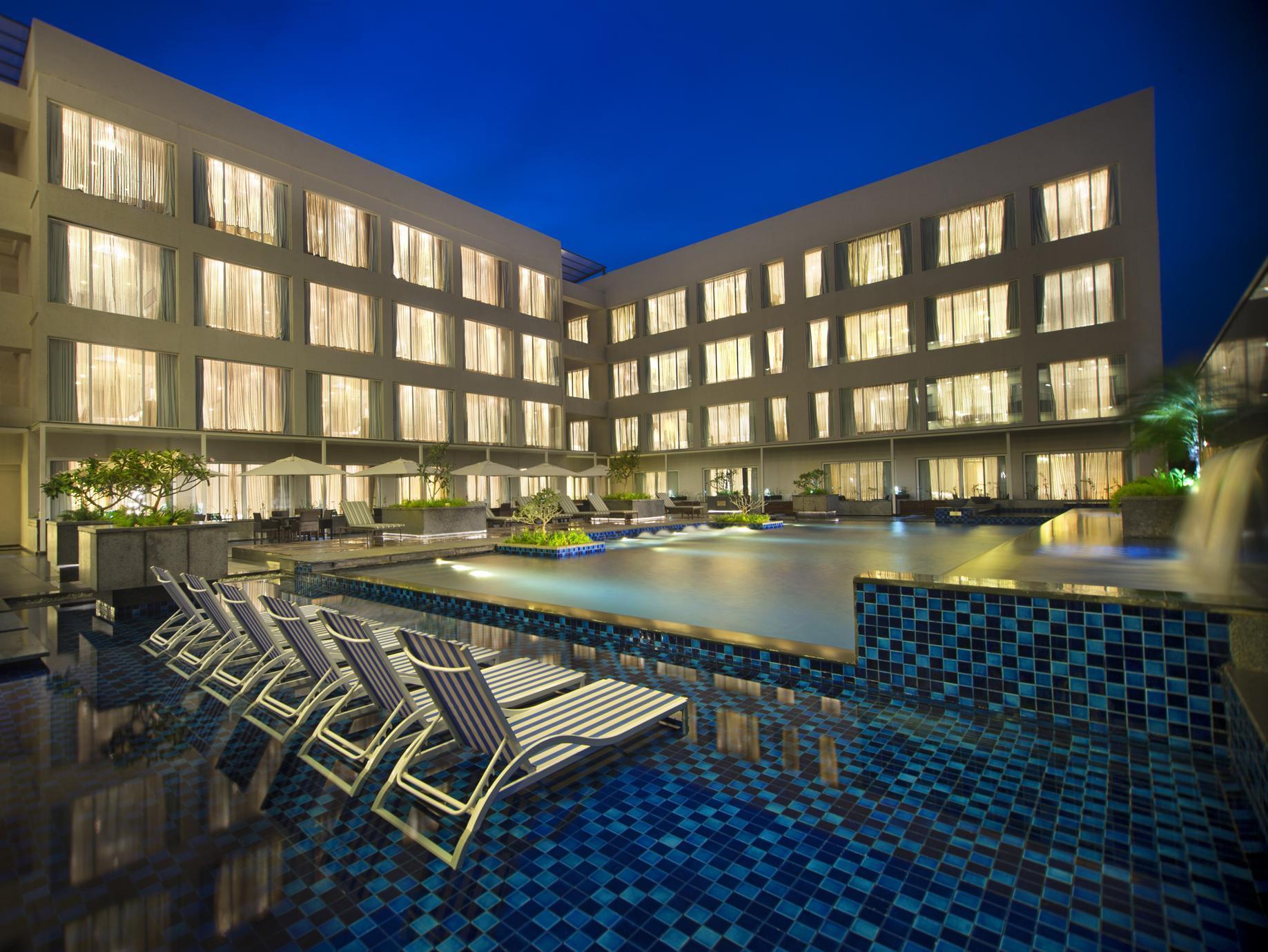 Oakwood Residence Whitefield Bangalore Exterior photo